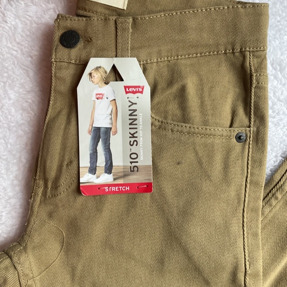 NWT Levi’s jeans - Picture 3 of 4